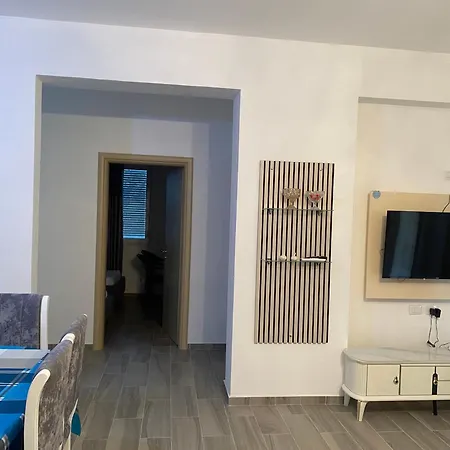 Mateo * Gjirokaster